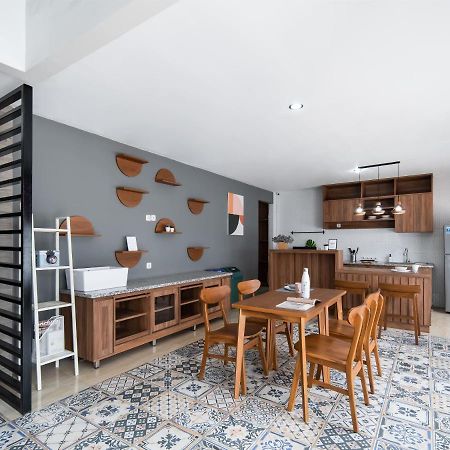 Cove Accordia Residence Giacarta Esterno foto