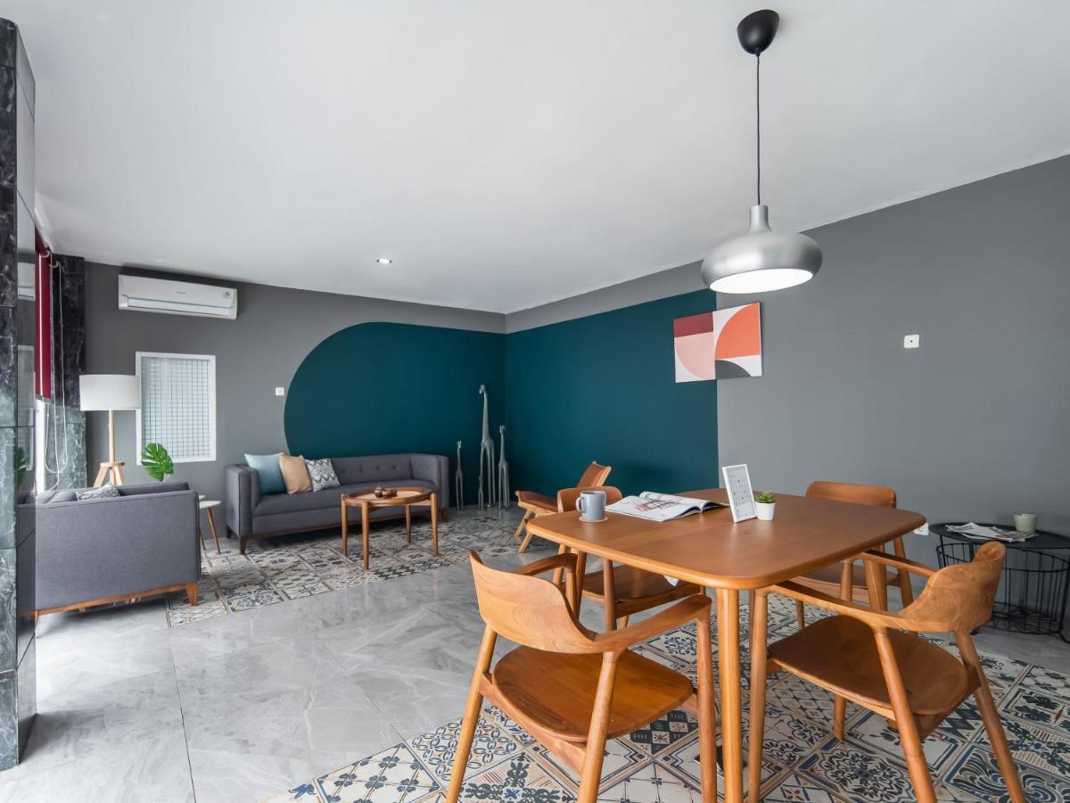 Cove Accordia Residence Giacarta Esterno foto